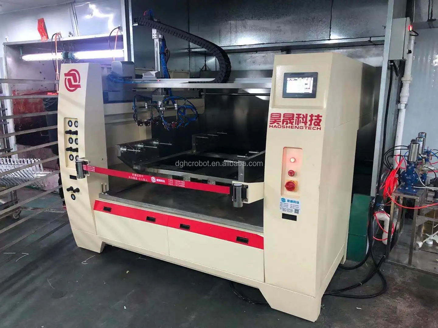 2021 China High Quality Automatic  spray painting machine for Glass and wood