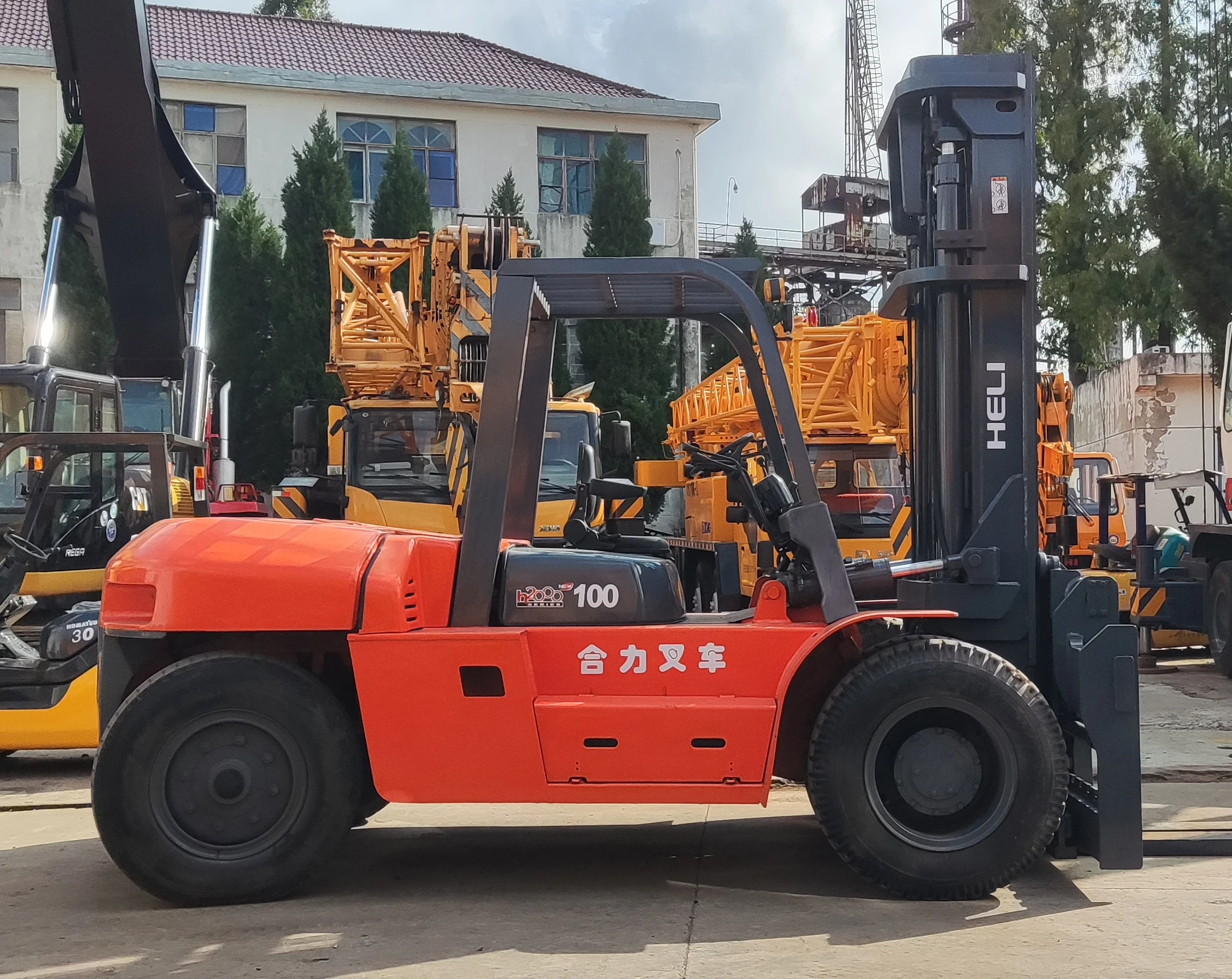 China brand 10ton used Forklifts Heli cpcd100 on hot sale in Good condition