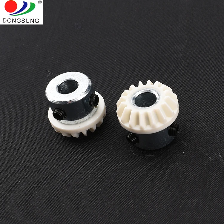 Household sewing machine spare part Vertical Top Shaft Gear for Singer 155819