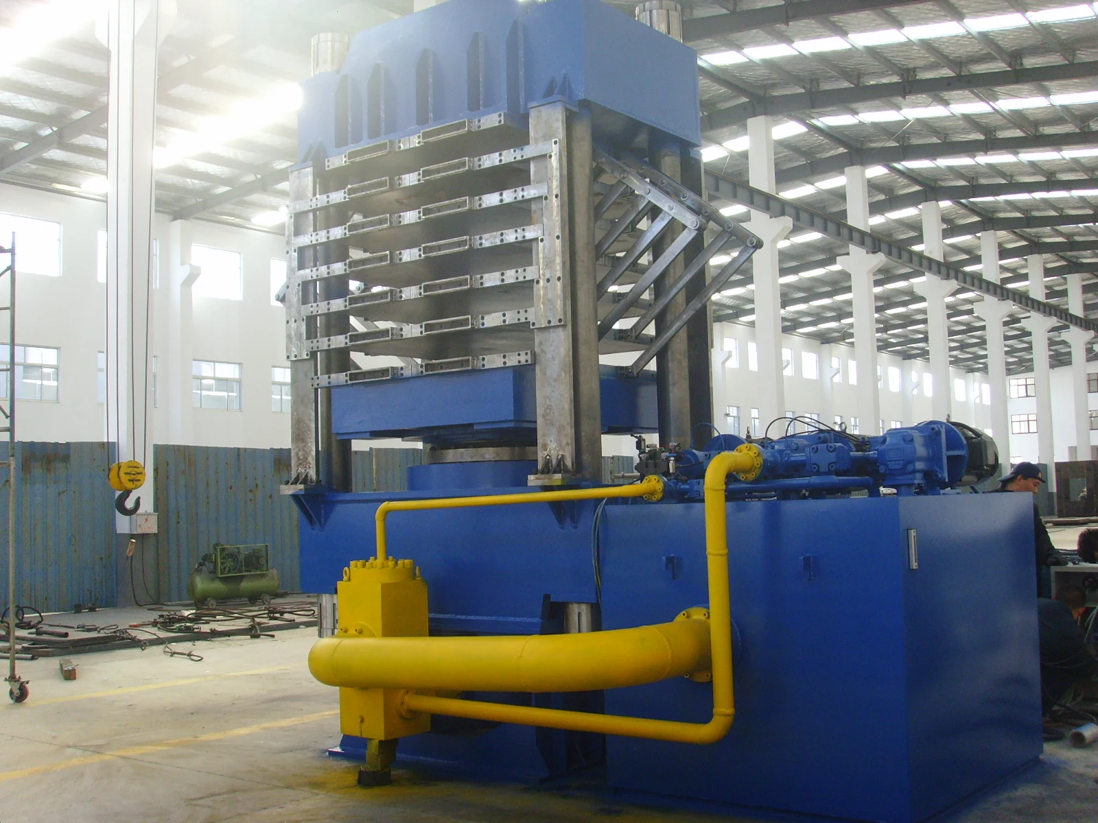 Frame type plate rubber vulcanizing press for rubber tile/mat with electric/steam heating