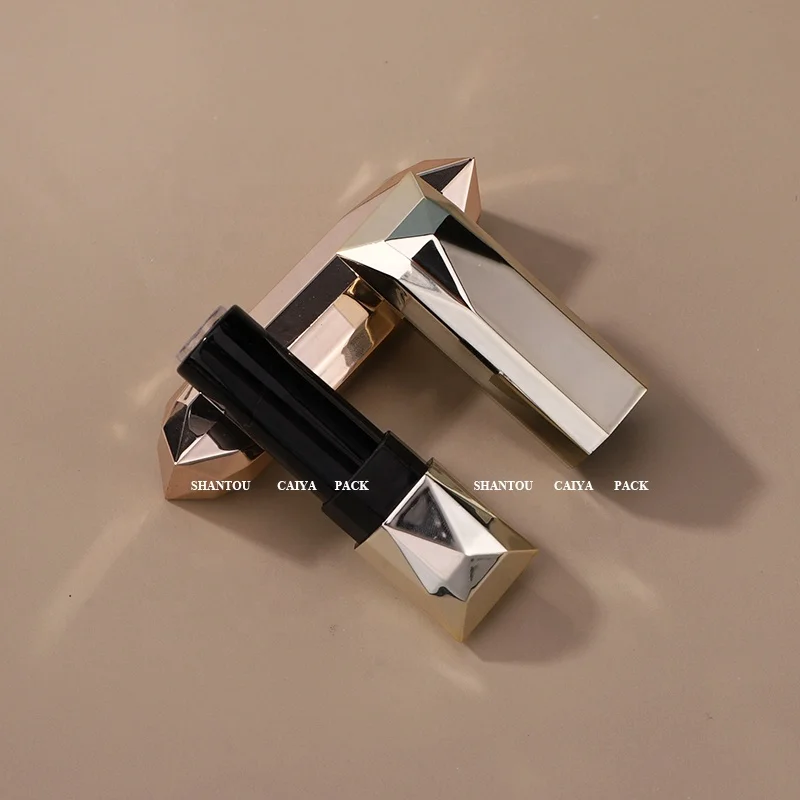 CAIYA PACK Bling glitter shiny gold plastic unique lipstick tubes Custom Lipstick Container lip gloss packaging