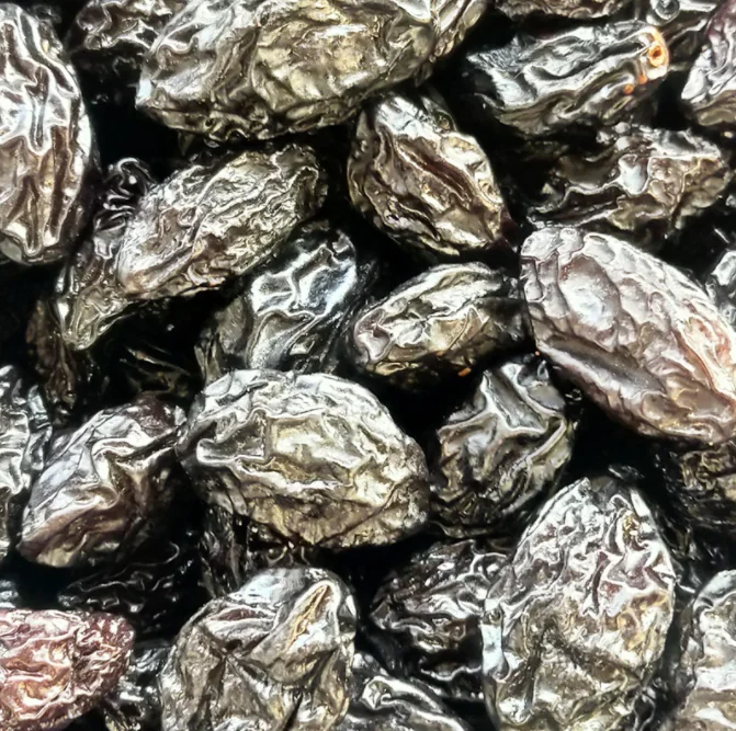 Best Price all natural product Black Dried Plums Dry Fruits