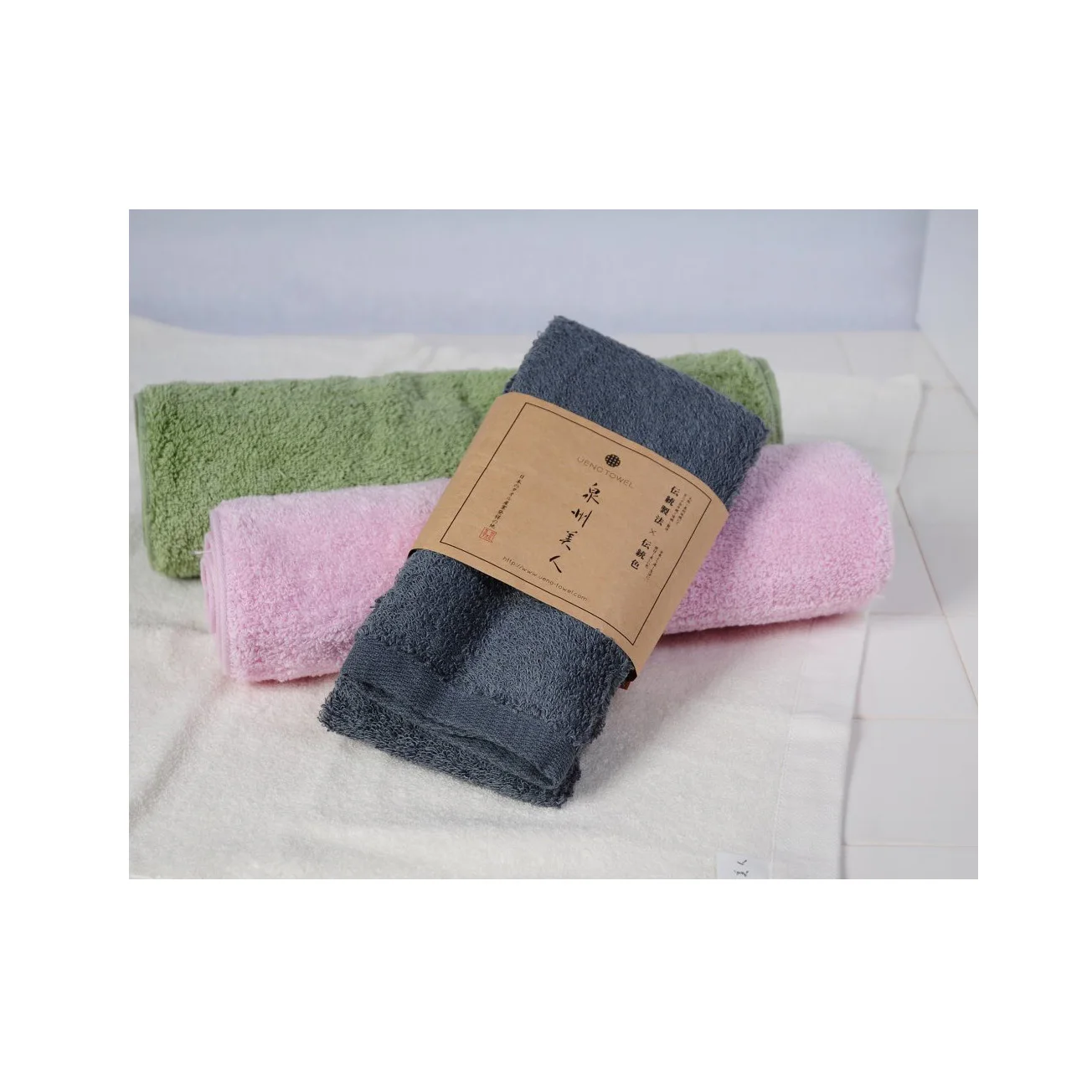 
Made in Japan reasonable price supply gift clean travel face towel for wholesale 