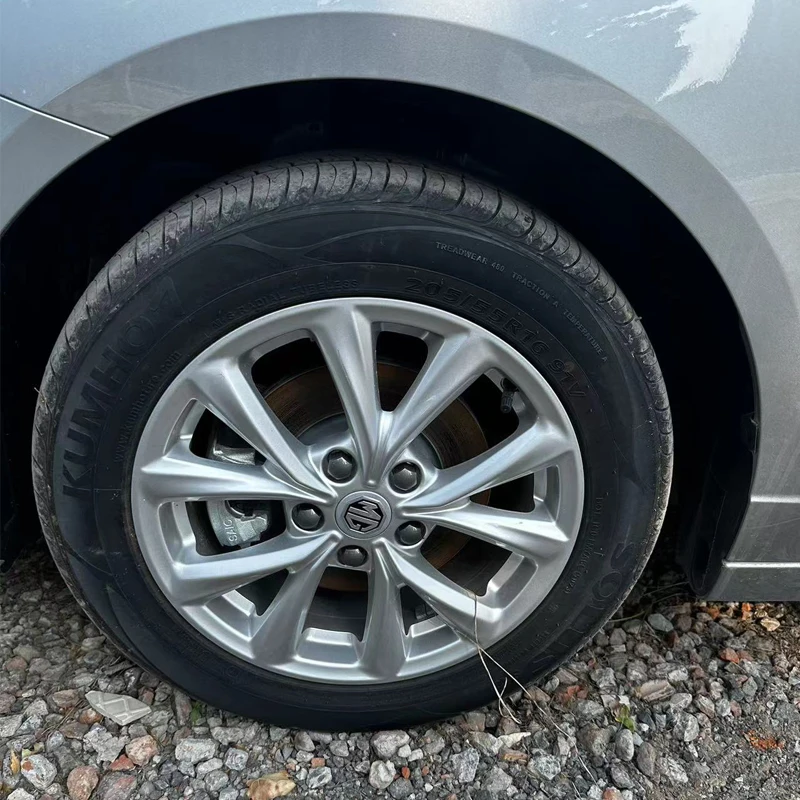 High Quality  MG 5 new car 1.5LCVT gasoline car Four-door five-seat sedan Low price made in china