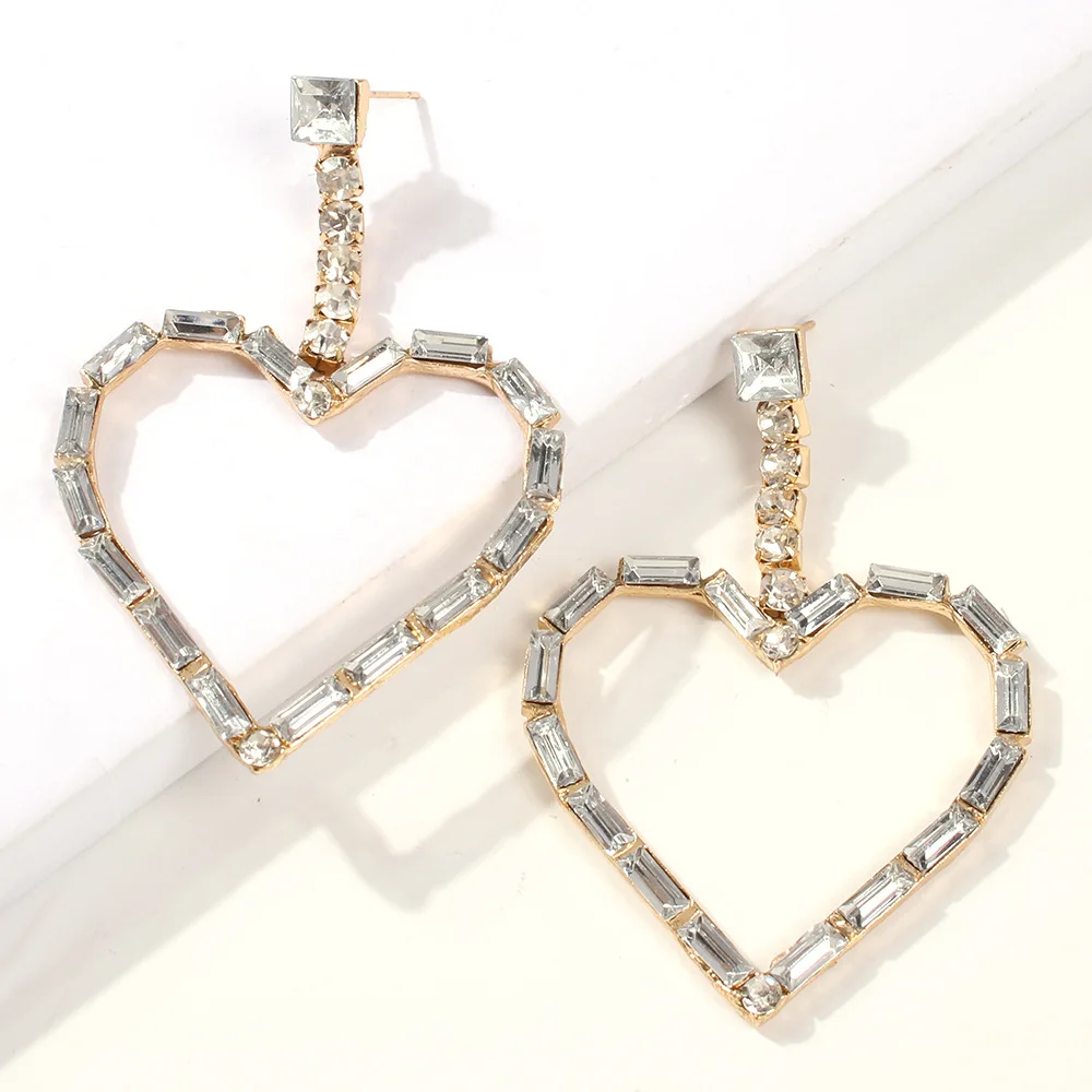 2020 Latest ZA Alloy Full Rhinestone Crystal Heart Simple Earrings