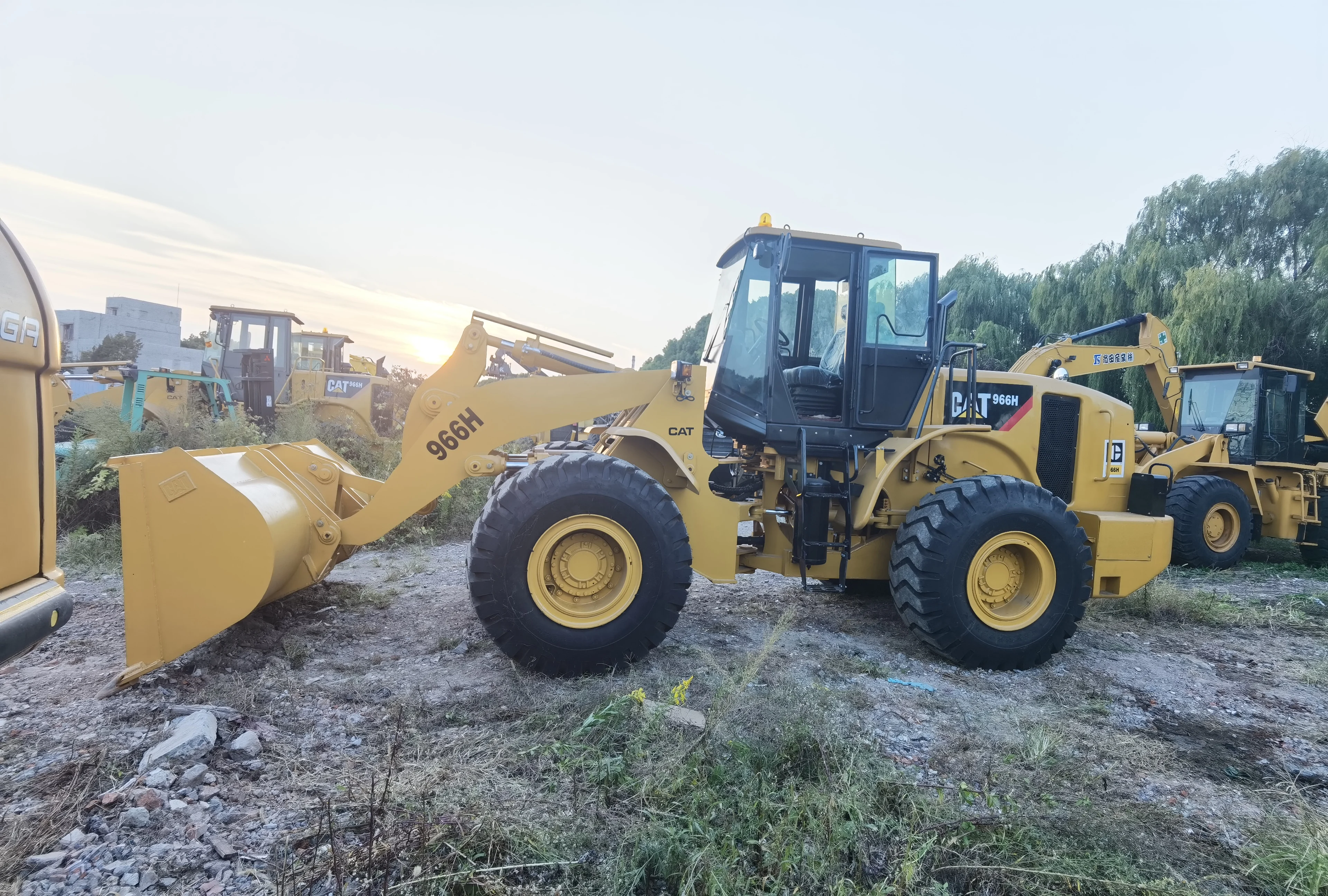 Japan made CAT 966H 980H 966F 938G 938F wheel loader used CAT 950G 962G 966E 966G 972H 980h 980k front loaders on sale