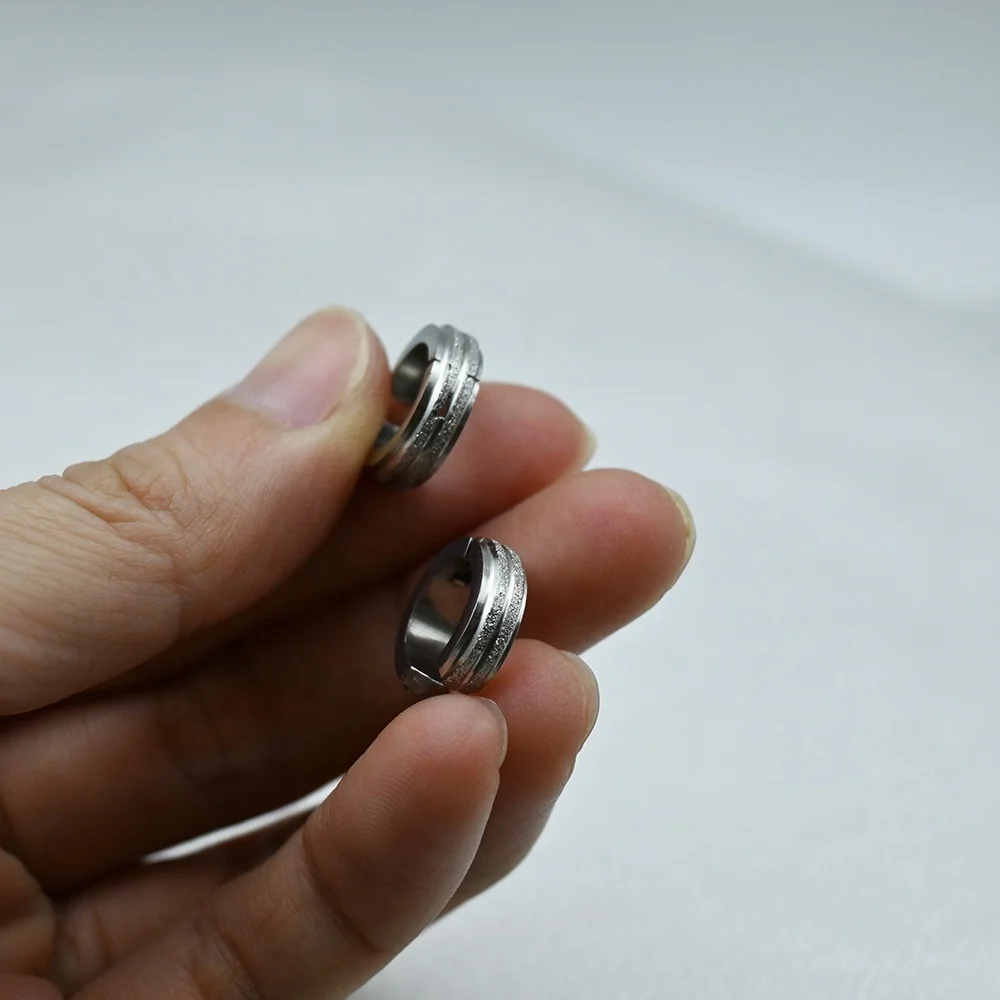 High Quality Silver Color Matte Earrings 316L Surgical Steel No Piercing Brushed Clip On Earring For Men