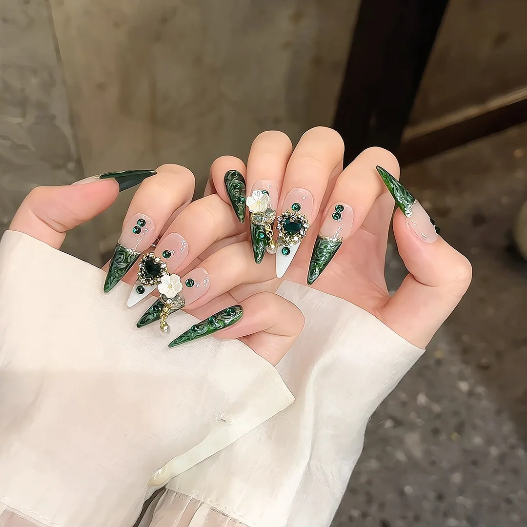 Hot sale Rhinestone Glitter luxury Green patchwork gel artificial nails diamonds stick on nails