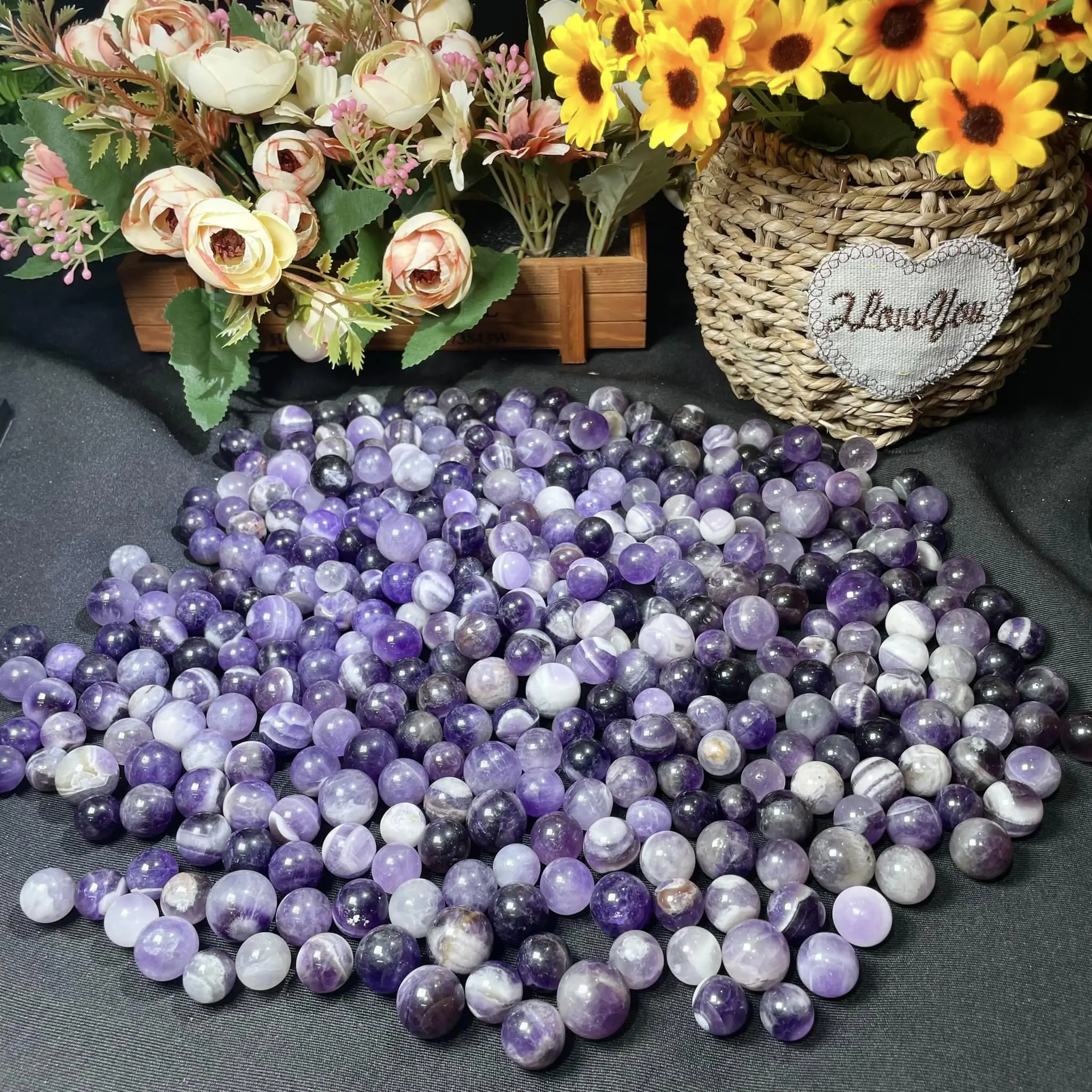 Wholesale Small Dream Amethyst Crystal Spheres  Dream Amethyst Energy Crystal Sphere Balls for   Meditation