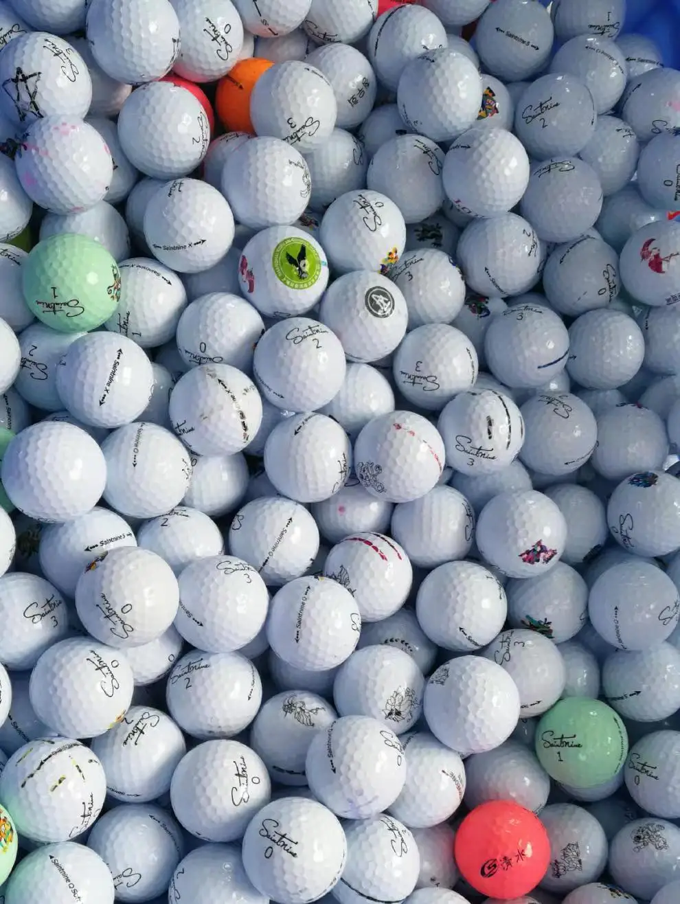 pro v1 personalised golf ball direct custom luxury used branded black and white unique bright rainbow golf range yellow  ball