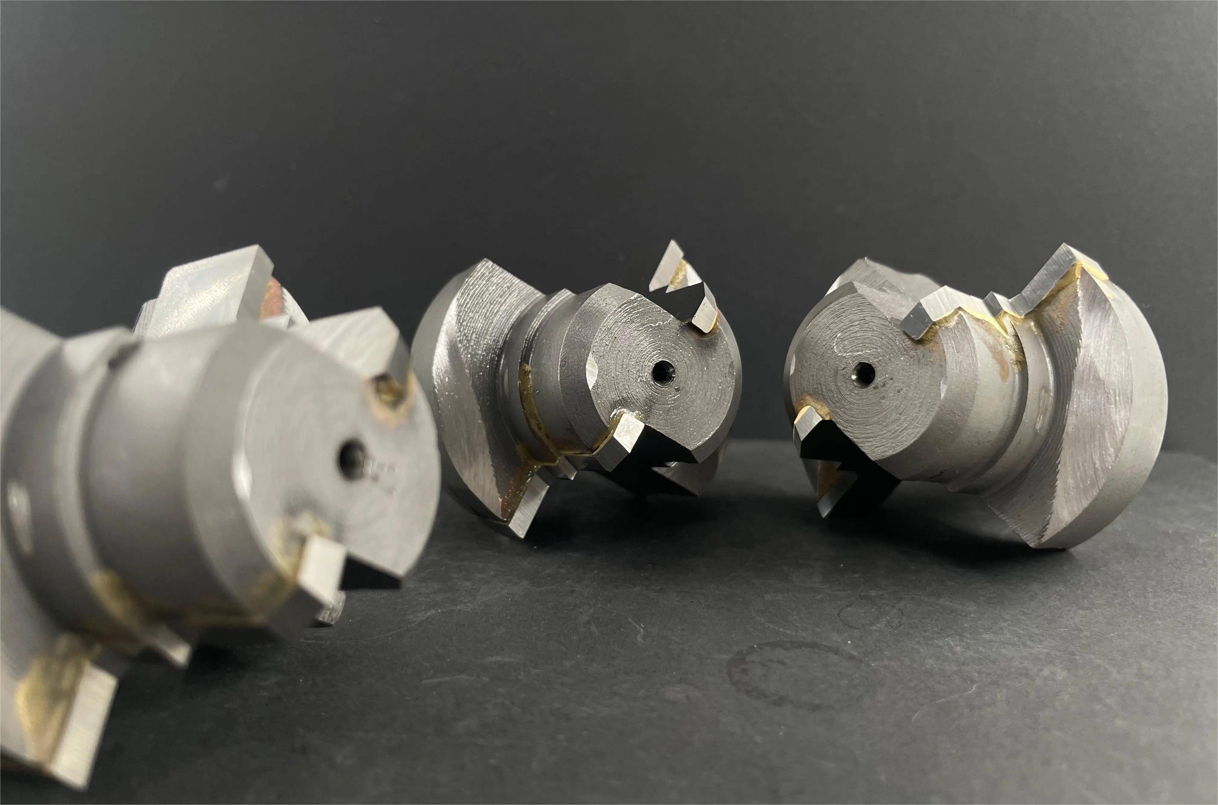Custom 2 or 4 flutes pcd reamer milling cutter carbide end mill pcd diamond cutting tool diamond reamer cnc tools