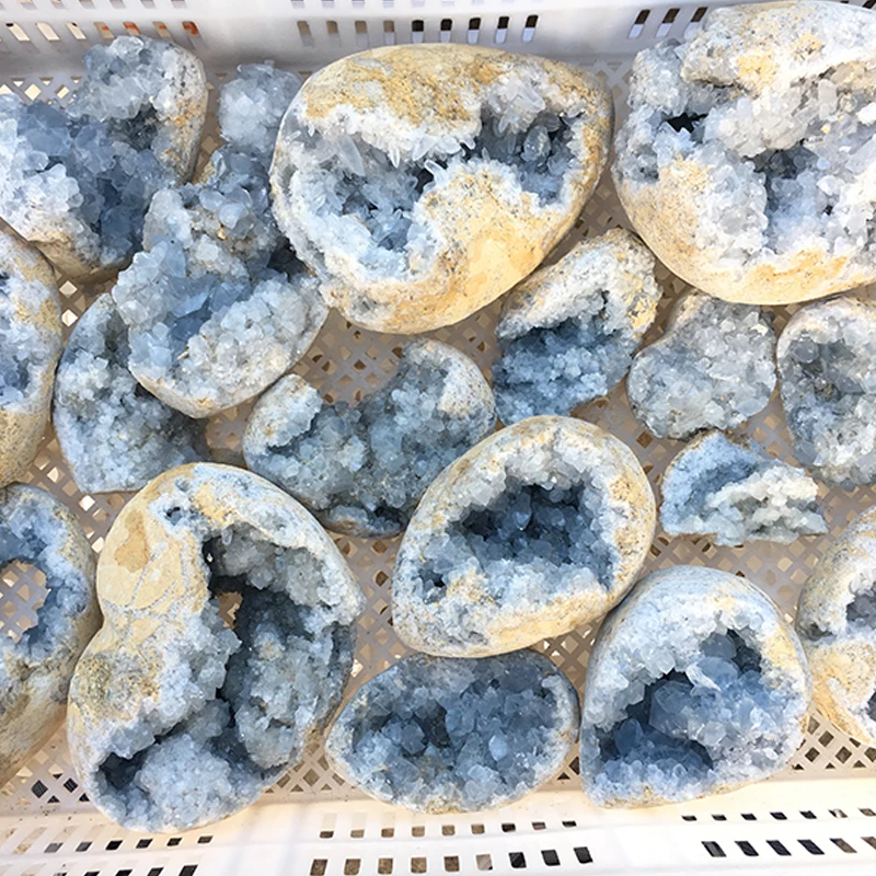 
Natural Blue Kyanite Quartz Stone Geode Rough Celestite Crystal Geode For Decoration 