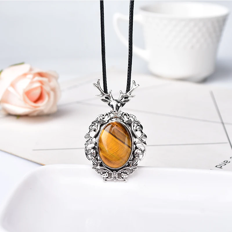 Nordic Sika Crystal Gemstone Red Agate Pendant Christmas Deer Necklace Silver Jewelry Black Cord Chain For Men And Women Gifts