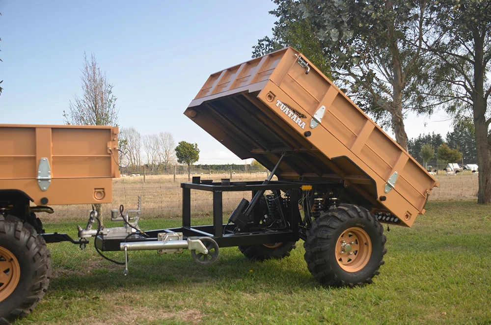 2Wd & 4Wd All Terrain Vehicles Small Bale Side Loading Enclosed Simple Farm Atv With Trailer