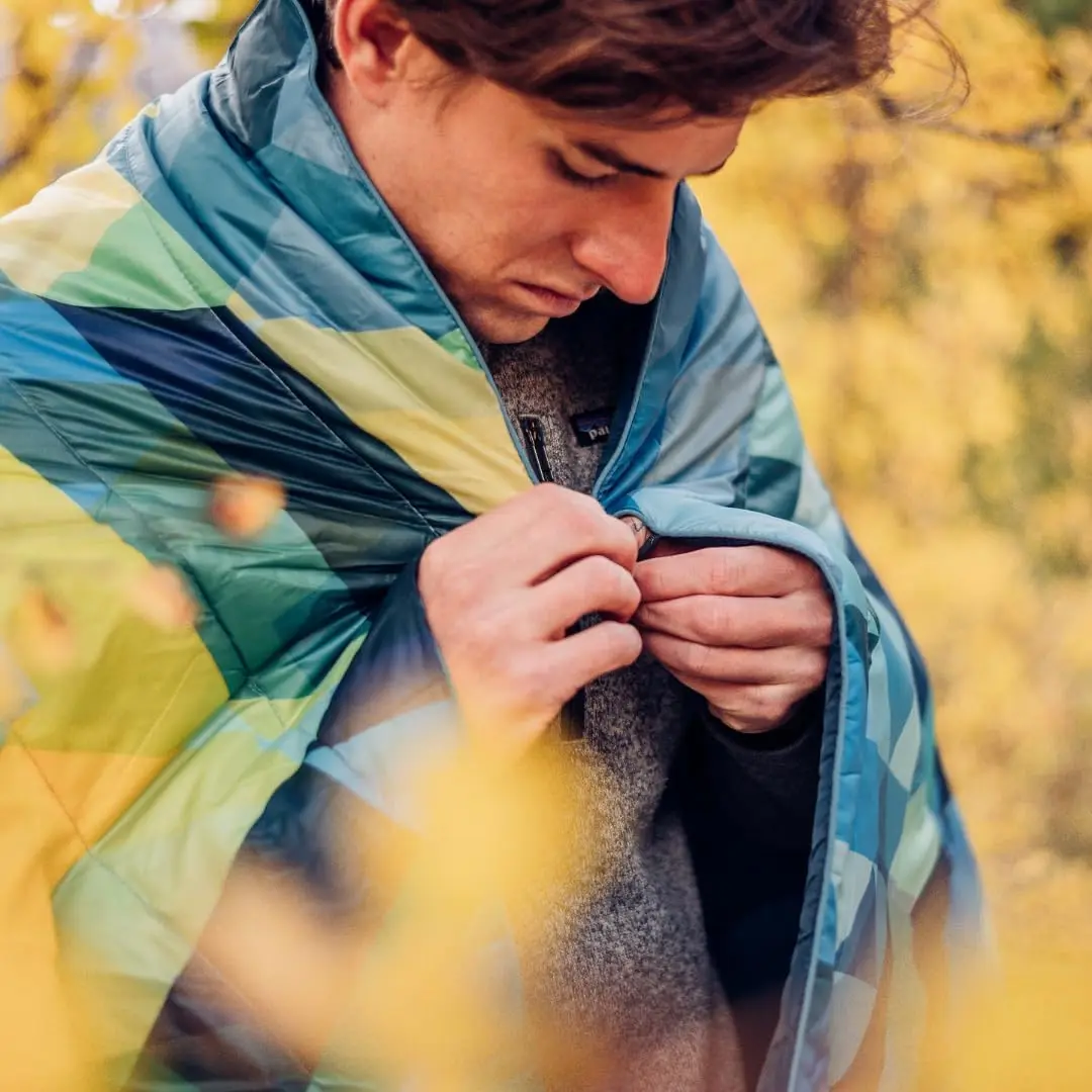 nylon polyester camping sleeping Blanket Lightweight Wearable machine washable blanket