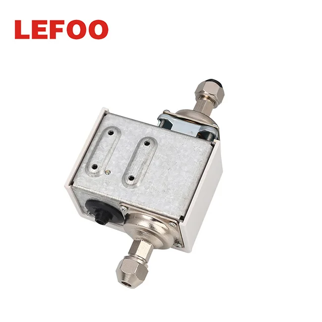 Oil differential pressure control LF5D Medium refrigerant, air, water, oil