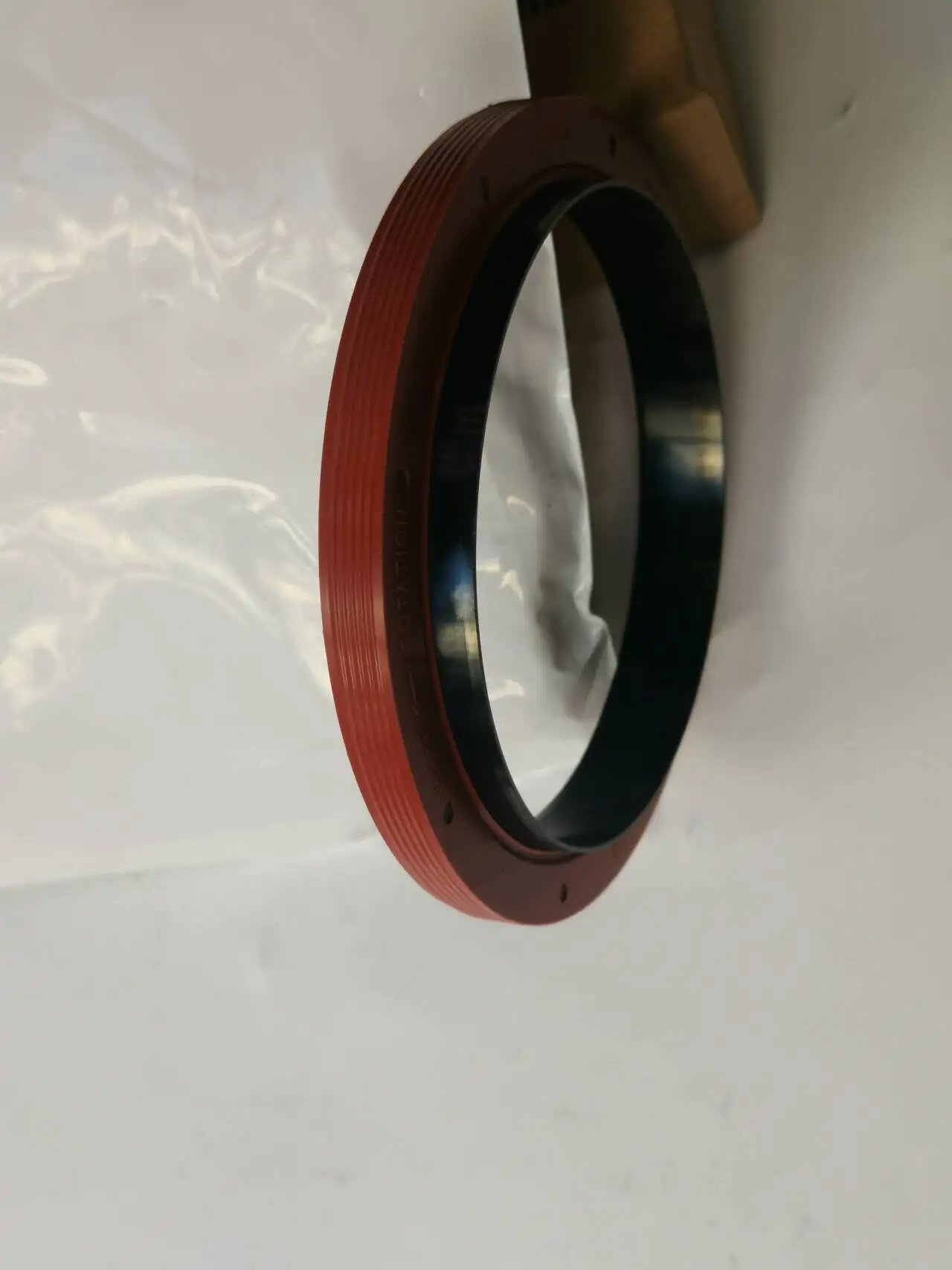 High performance Series 50  Series 60 diesel engine industrial machinery parts rear crankshaft oil seal 23501544