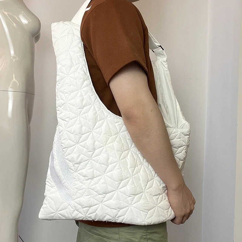 High Quality Vest Down Oem Custom Logo Filled Bubble Bag Quilted Versatile Multifunctional Sleeveless Jacket Down Vest