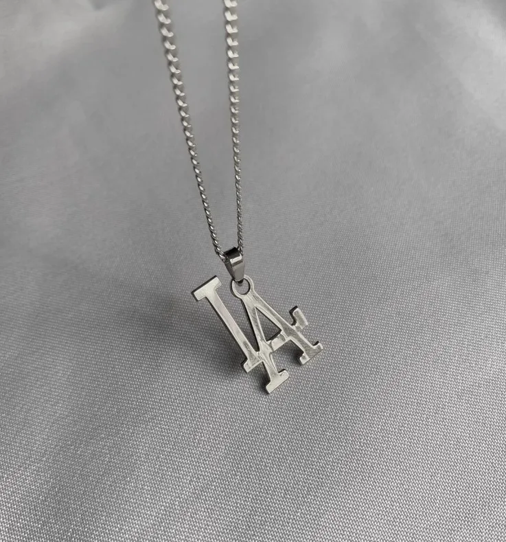 Stock Available Baseball Lovers Sports Jewelry Charm Mens Necklace Hypoallergenic Stainless Steel 18k Gold Pendant Necklace