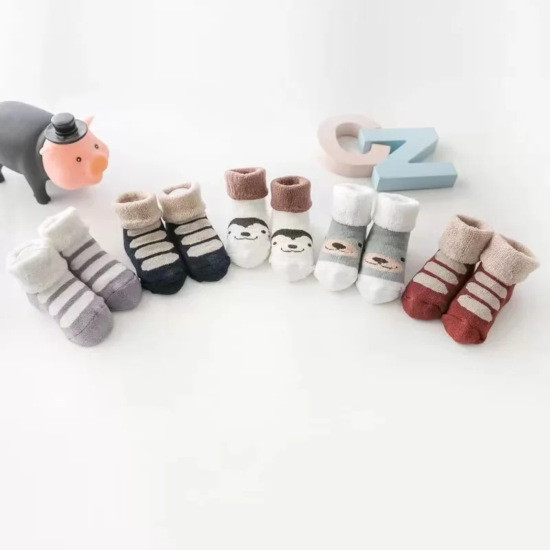 Cartoon design organic cotton 0-3 years newborn baby socks knit baby socks