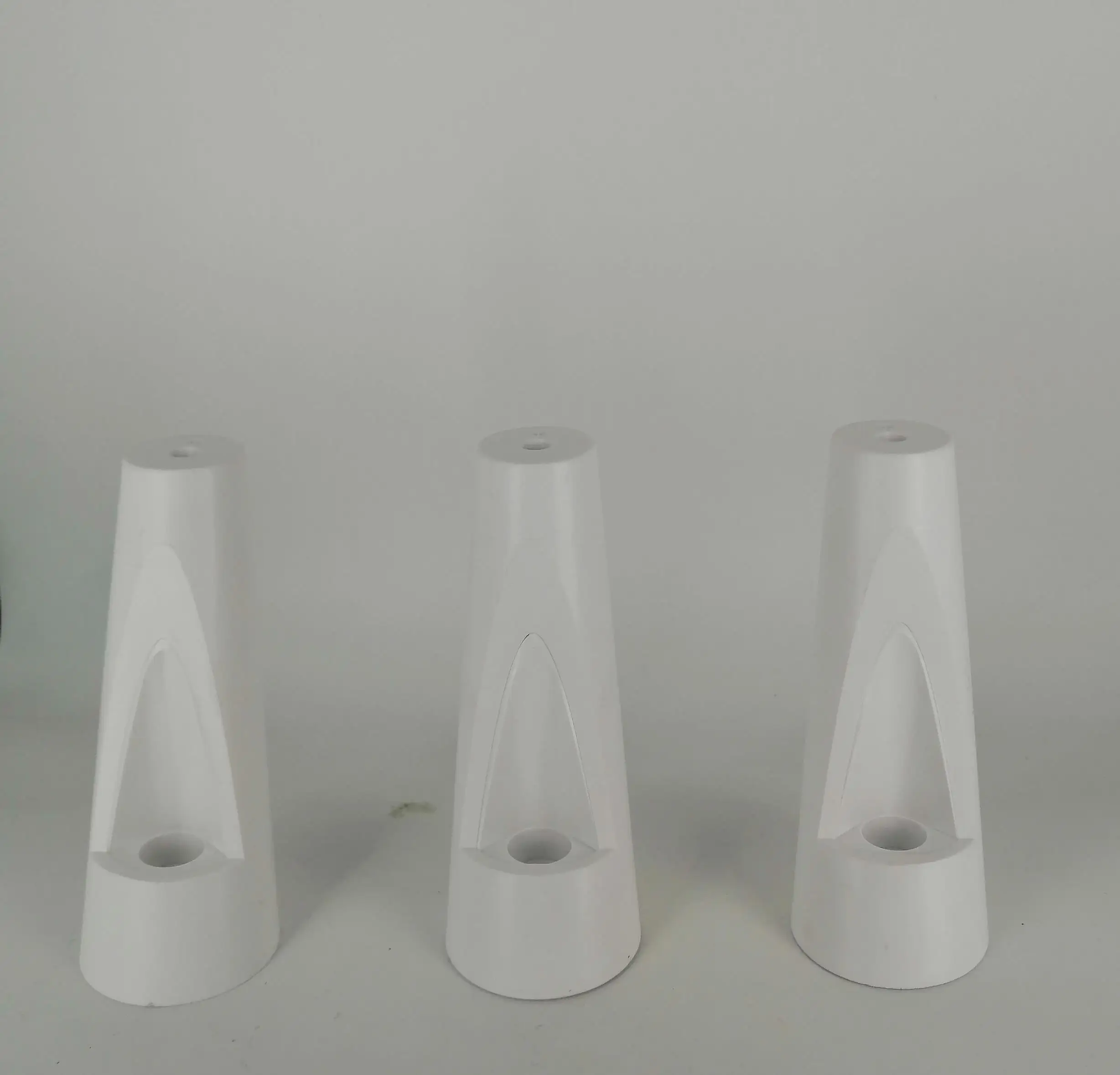 High Class Eco-friendly Supporting Adjustable Leveling oblique combined plastic furniture legs