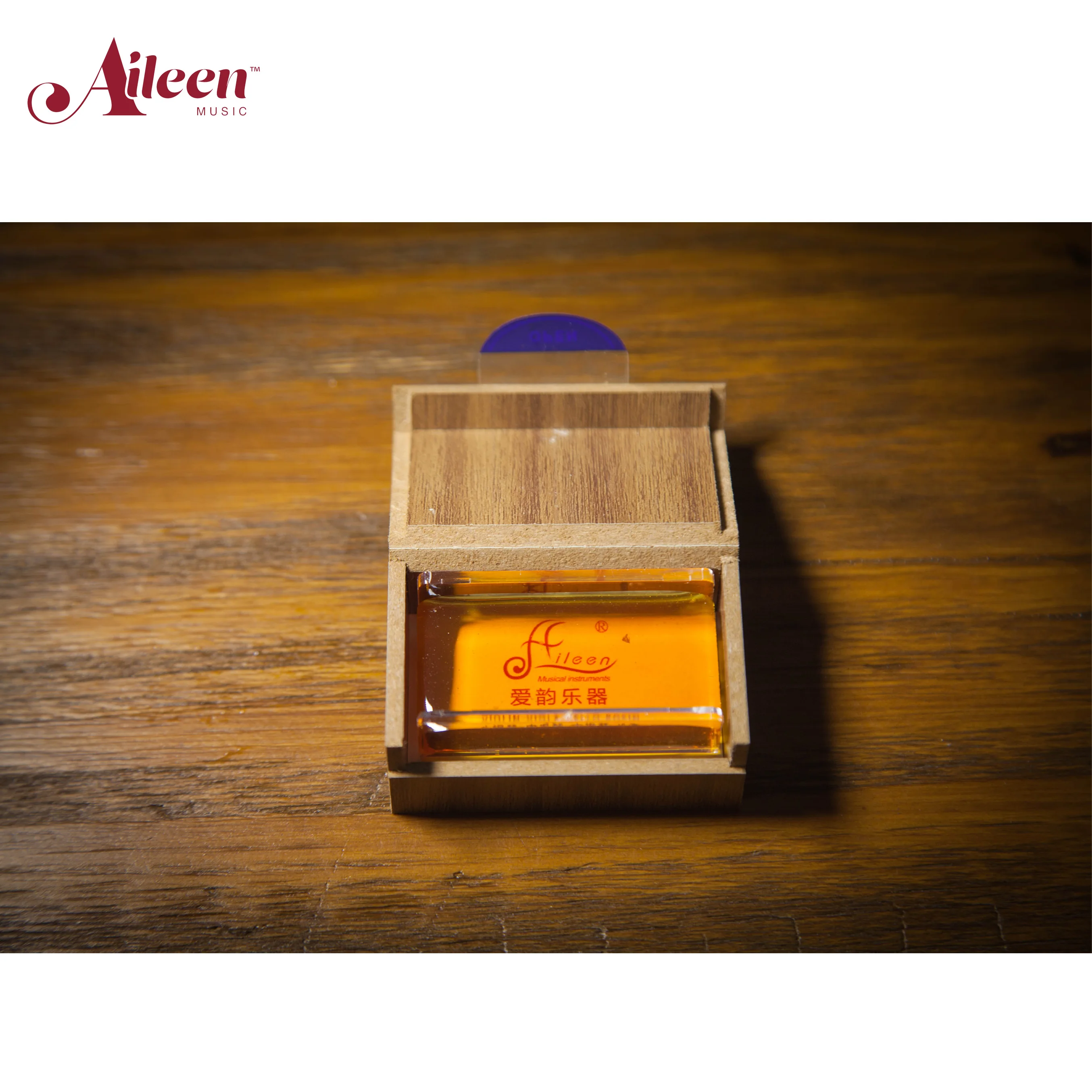
violin accessory musical instrument violin rosin (RV10) 