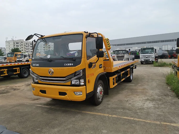 Dongfeng 4x2 six wheeler single row 2 doors 4400mm A/C left drive type diesel 165hp small road street wrecker truck
