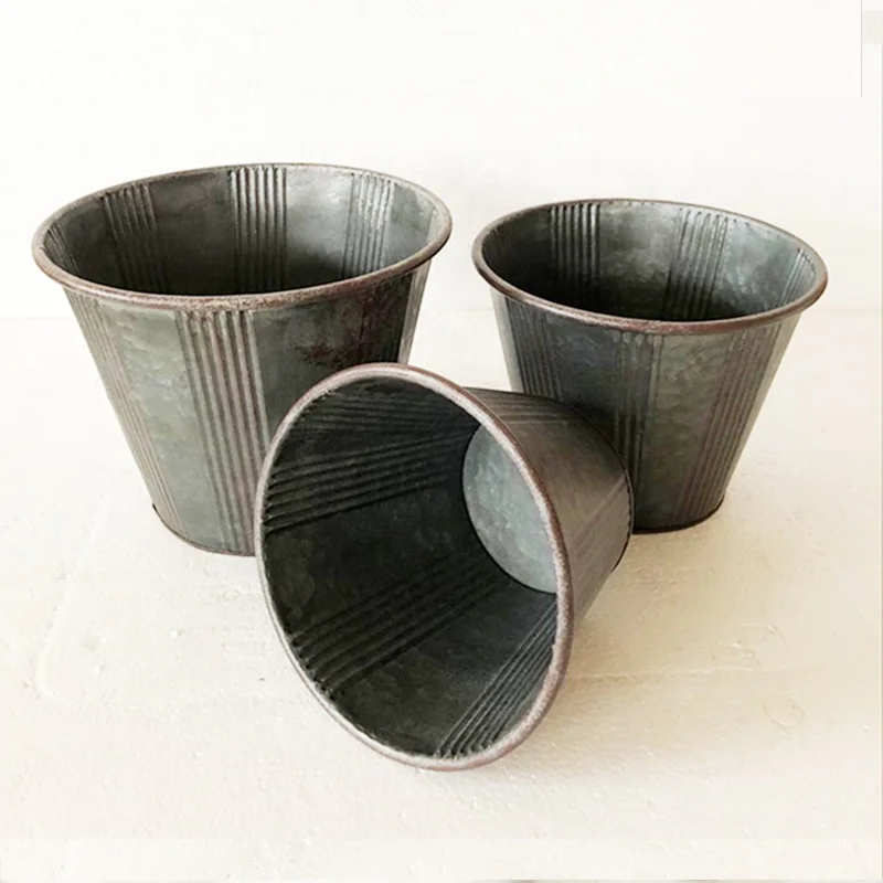 
Home Decoration Small Rustic Vintage Farmhouse Garden Metal Tin Flower Pot,Handmade Metal Planter Pot,Metal Planter Wholesale 