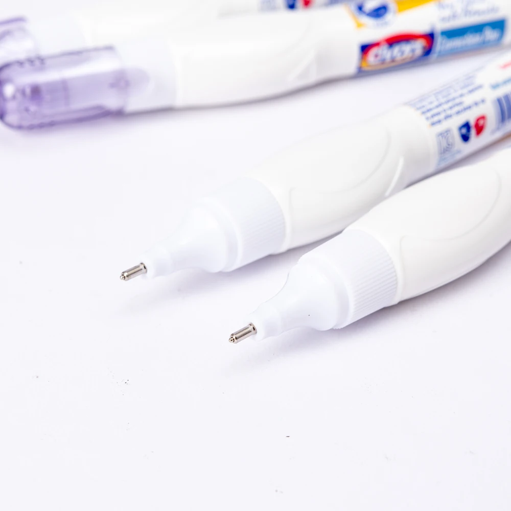 Durable and Fast Drying Student White Liquid Error Correction Pen, Environmentally Friendly Error Correction Pen 7 ml, 0.02mm