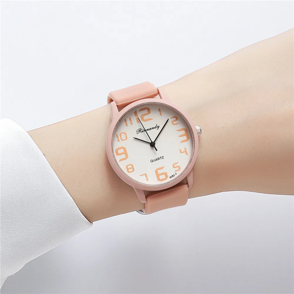 Women Fashion Silicone Watches Set Minimalist High Number Qualities Big Dial Ladies Quartz Wristwatches Casual Clock Gifts R01