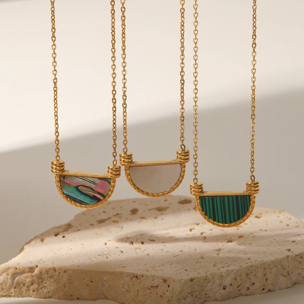 Fashion 18K Stainless Steel Fan Shape Green Malachite Symphony Abalone Basket Natural Shell Pendant Necklace