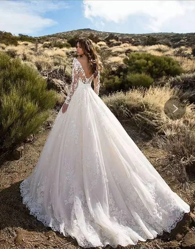 Long Sleeves Tulle Wedding Dress A Line Lace Appliques Bridal Wedding Gowns Lace Up Vestido De Noiva Back Button Floor Length