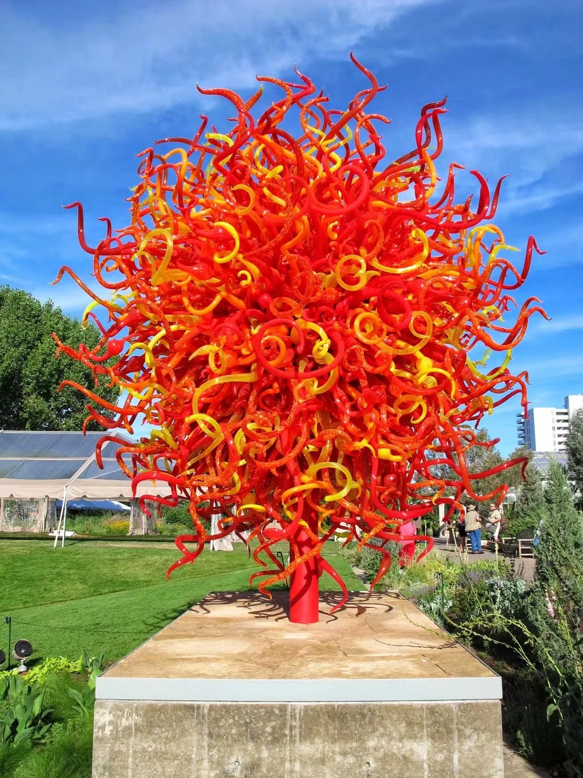 Modern Custom Made Tall Tree Large Hotel Decor Lighting Floor Sculpture Coloured Glaze Culture Murano Glass Hand Blown Glass MJ