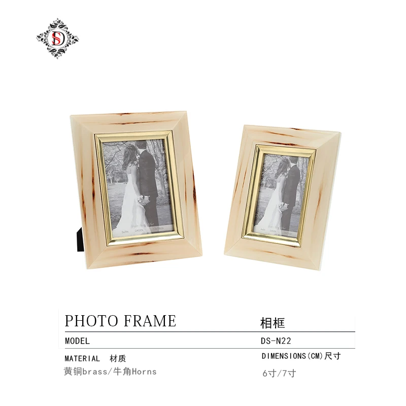 Nordic Creative Photo Frame Decoration 6 Inch 7 Inch European Modern Simple Home Decoration Desktop Picture Frame Swing Table