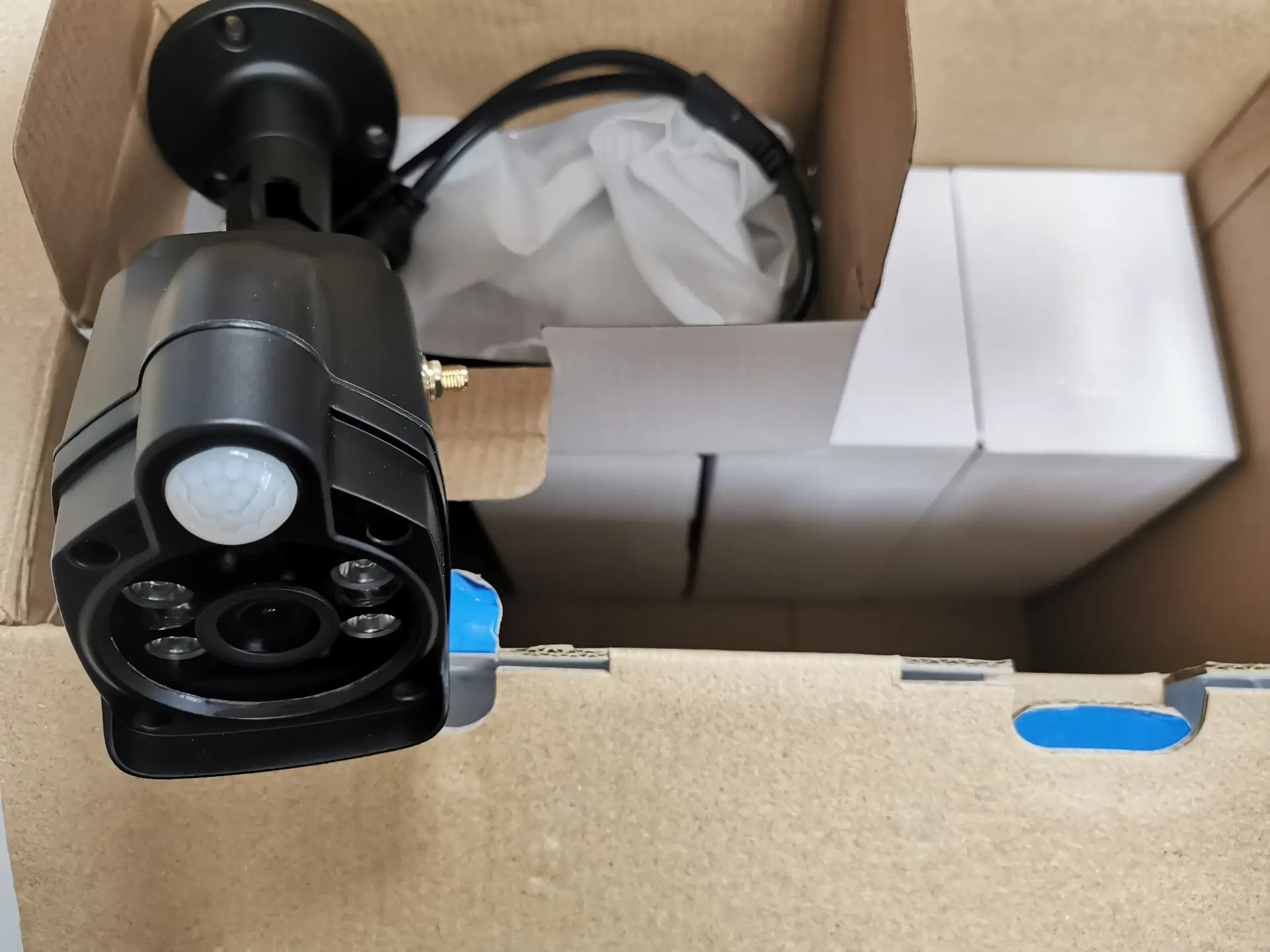  4ch 1080P Беспроводной NVR Kit ИК ночного видения 2.0MP IP камера видеонаблюдения H.265 Wi-Fi CCTV