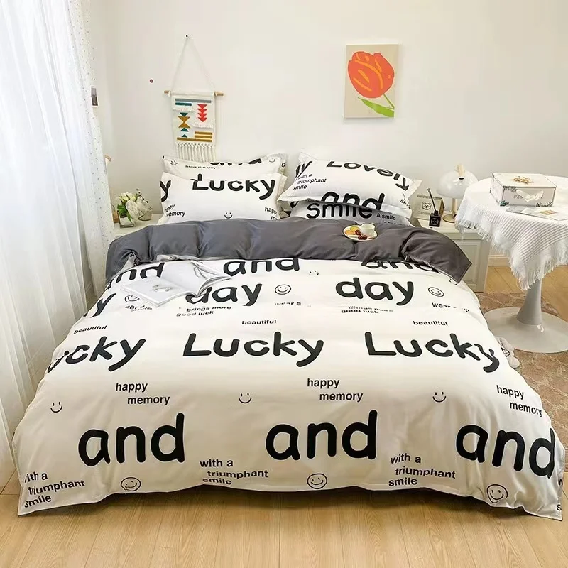 Factory Custom Printed Cotton Sheet Set Quality King Size Duvet Covers and Bed Spread Quilts Silk Filled Bedding for Home Use