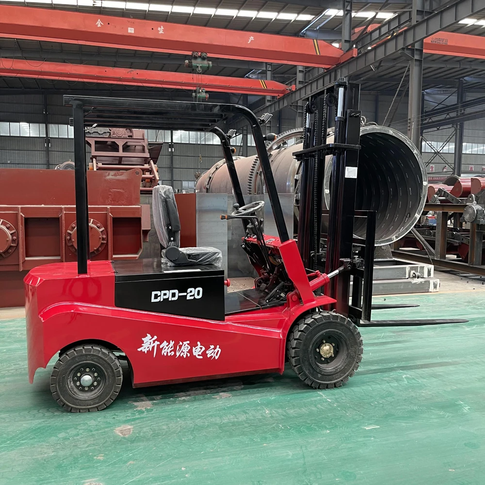 2T electric forklift industrial transport vehicles are used for the transportation of large storage objects