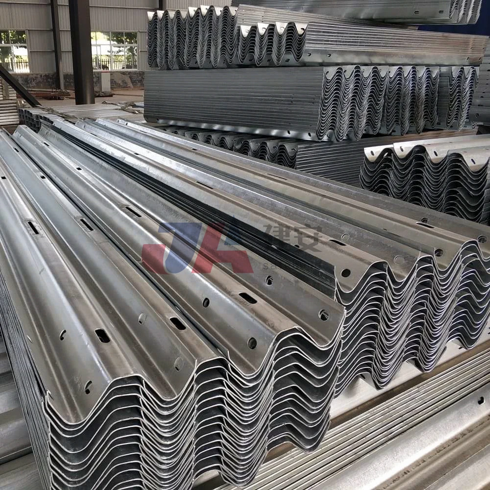 Competitively Priced Thrie Beam Highway Guardrails from Chinese Exporters with Bulk Order Discounts