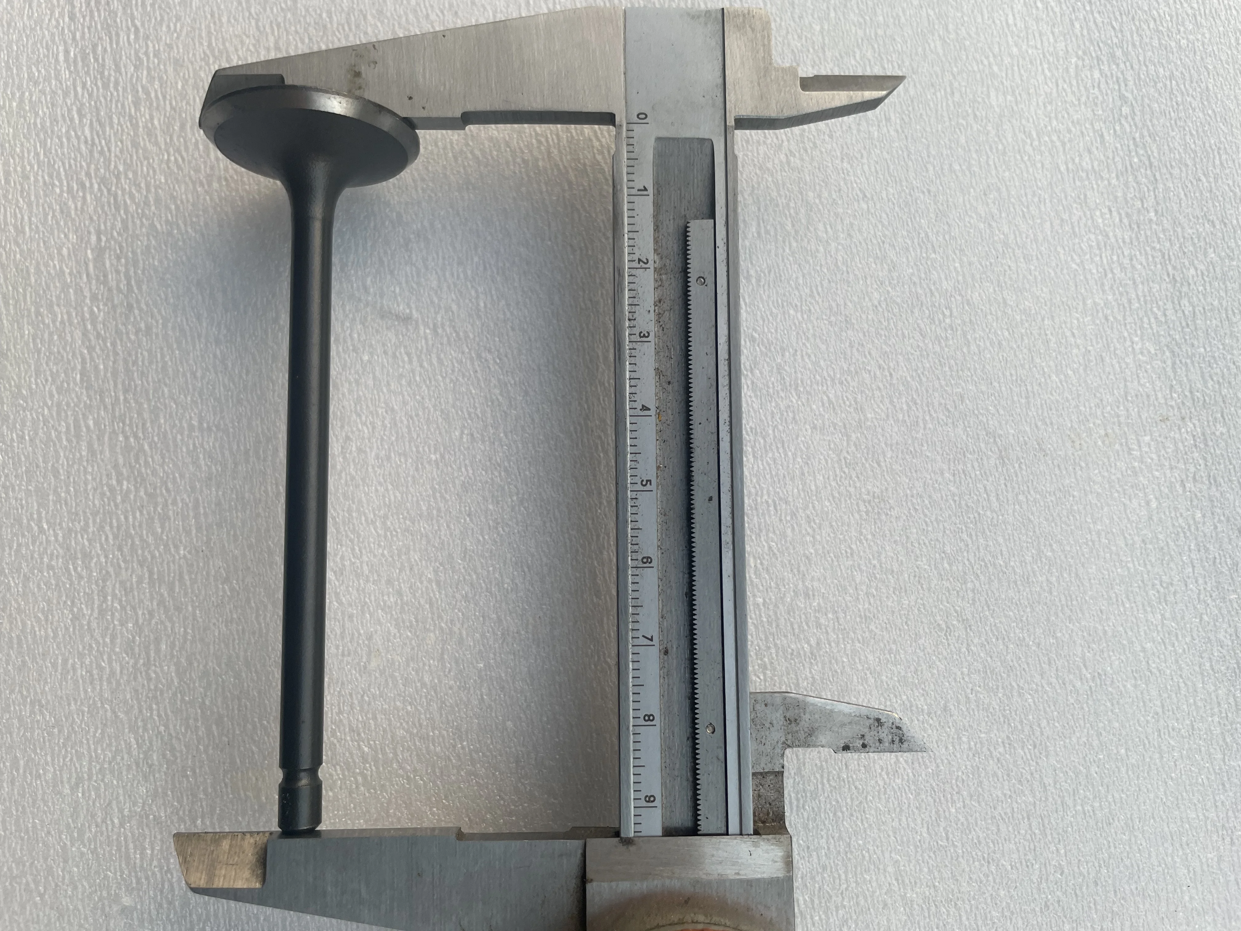 Motorcycle CG125 spare parts inlet and exhaust valve CG125, 156FMI, Hunter (d24/h93mm d29/h93,5mm)