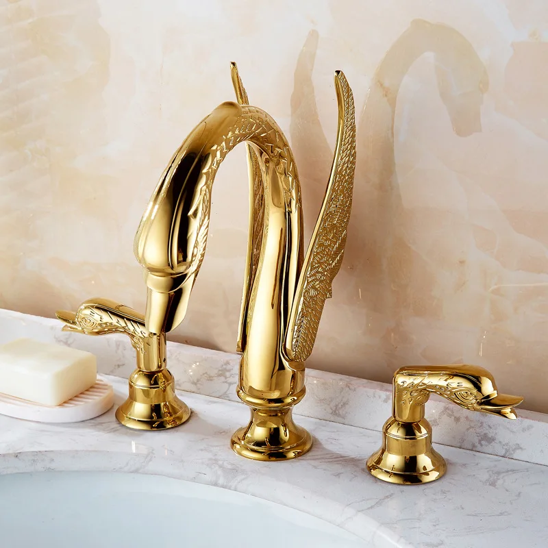 European style Luxury Golden Swan Basin Three Hole Faucet Washbasin Hot And Cold Split Bathtub Faucet Crystal GF1347