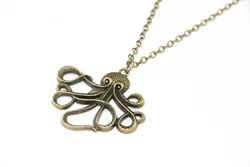 Hot sell alloy Pirates Of The Caribbean Octopus Pendant necklace.