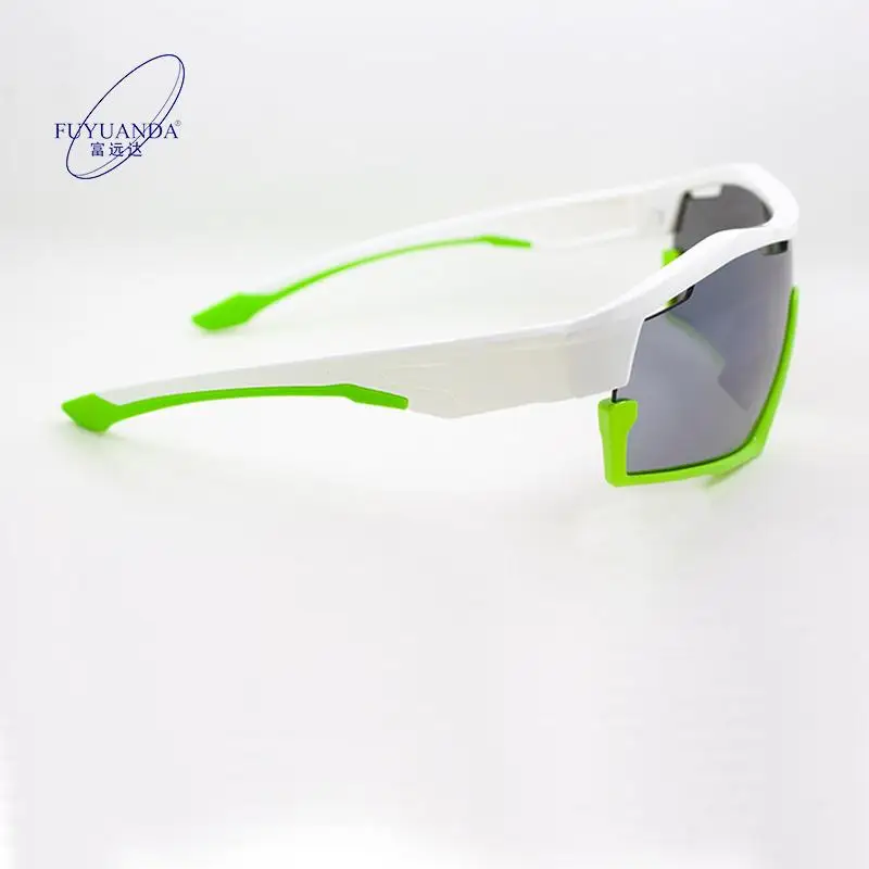 2024 New Design Unisex Sports Sunglasses Hot Selling UV400 TR90 Frame Cycling Sun Shade Glasses for Outdoor in Blue Black Purple