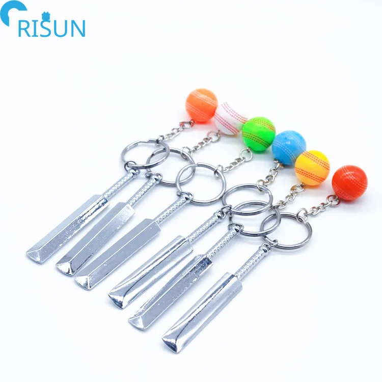 Wholesale Mini Cricket Keychain Customized Logo 3d Metal Cricket Bat Ball Key Chain Keyring Promotional Accessories