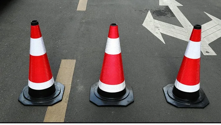 Plastic Collapsible Retractable Traffic Cone Connect Bars  Reflective Traffic cone