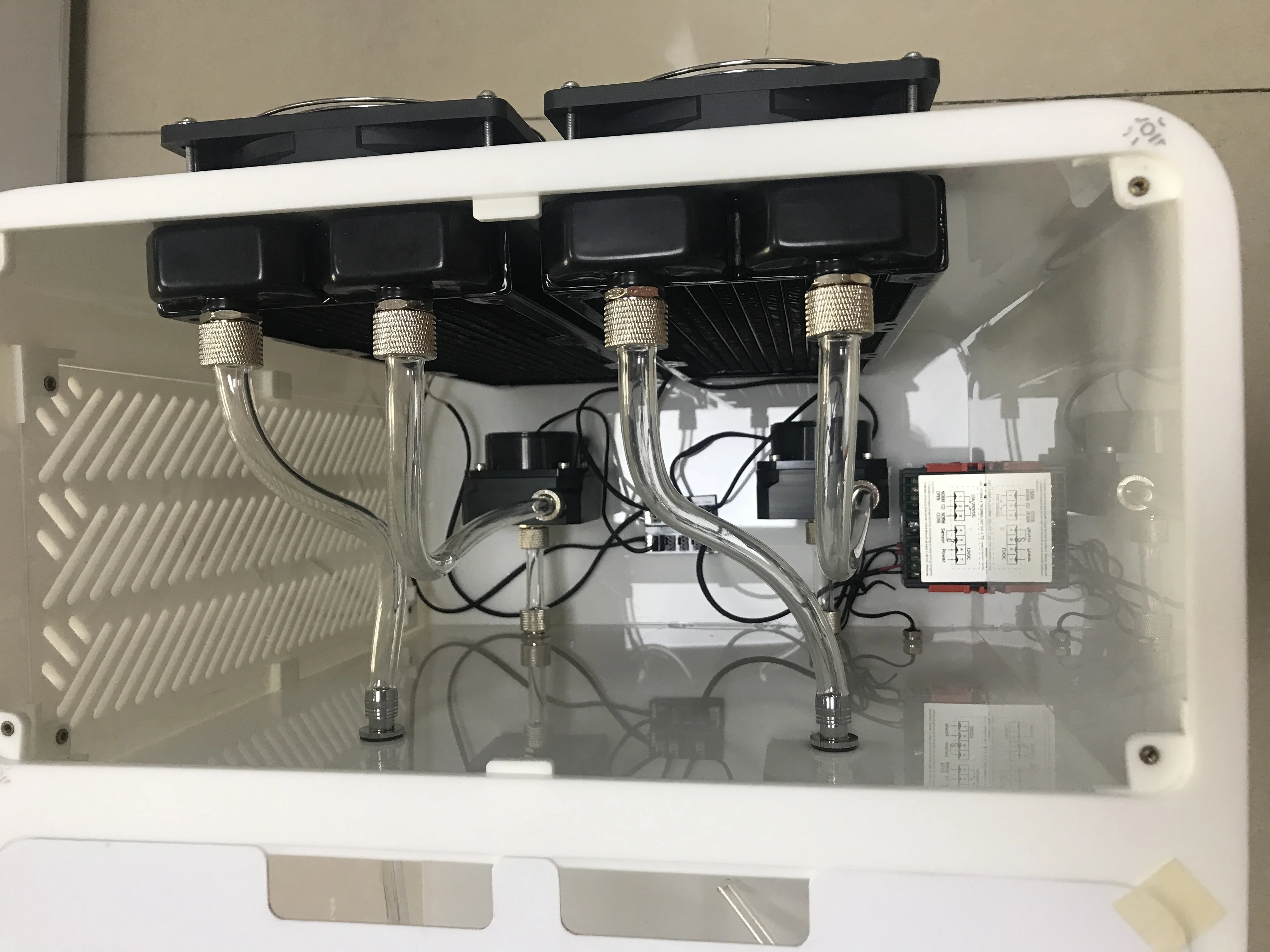 DCE Fan Cooler Cooling Oil box water cooling system plate Immersion Cooling System water Tank