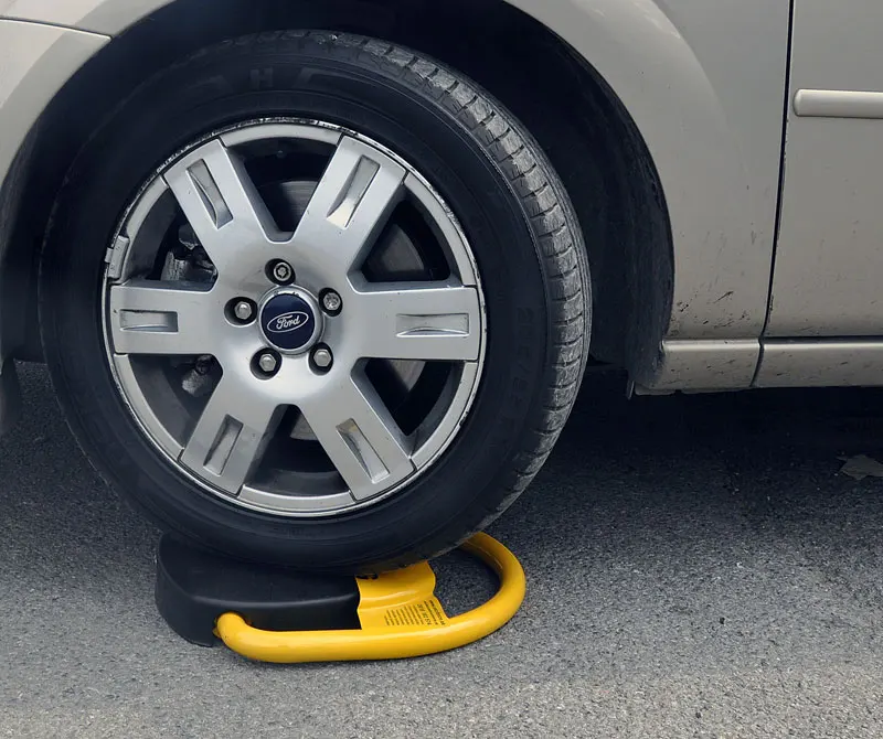 NO PARKING lock  Parking Stop Parking Reserve Bollard