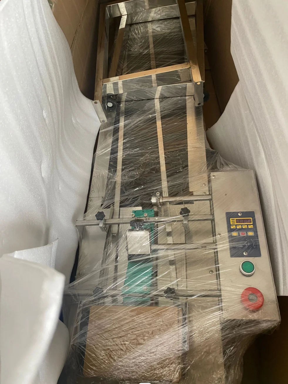 Yaomatec date time stamp machine with conveyor belt for plastic packaging bag automatic counting paging