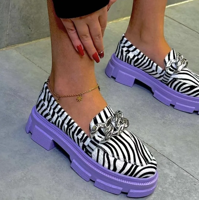 Slip-On Platform Heels Shoes for Women Casual Ladies Loafers Chain Shoes Women Fashion Canvas Trendy Shoes