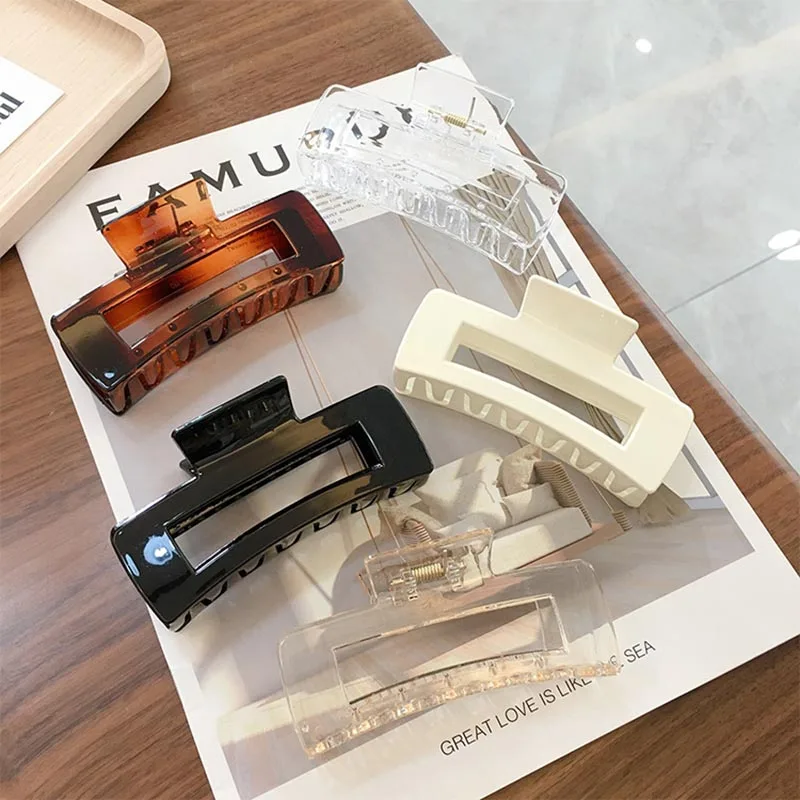 2023 New  Colorful Plastic Large Size Claw Clip for Women Clamps Hair Claw Clip Set