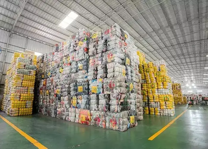 second hand clothes from canada